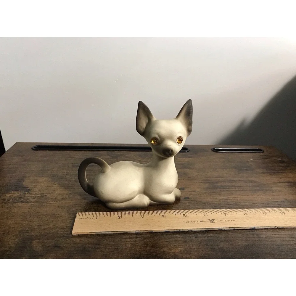 Siamese Ceramic Cat Figurine With Beautiful Jeweled‎ Amber Eyes Vintage